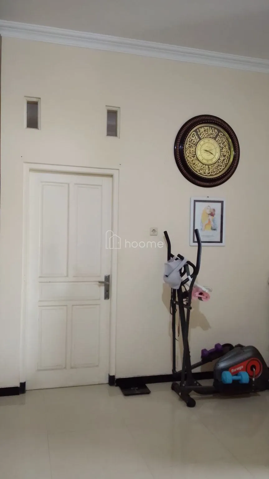 Disewa Rumah GUEST HOUSE — foto 1 dari 4