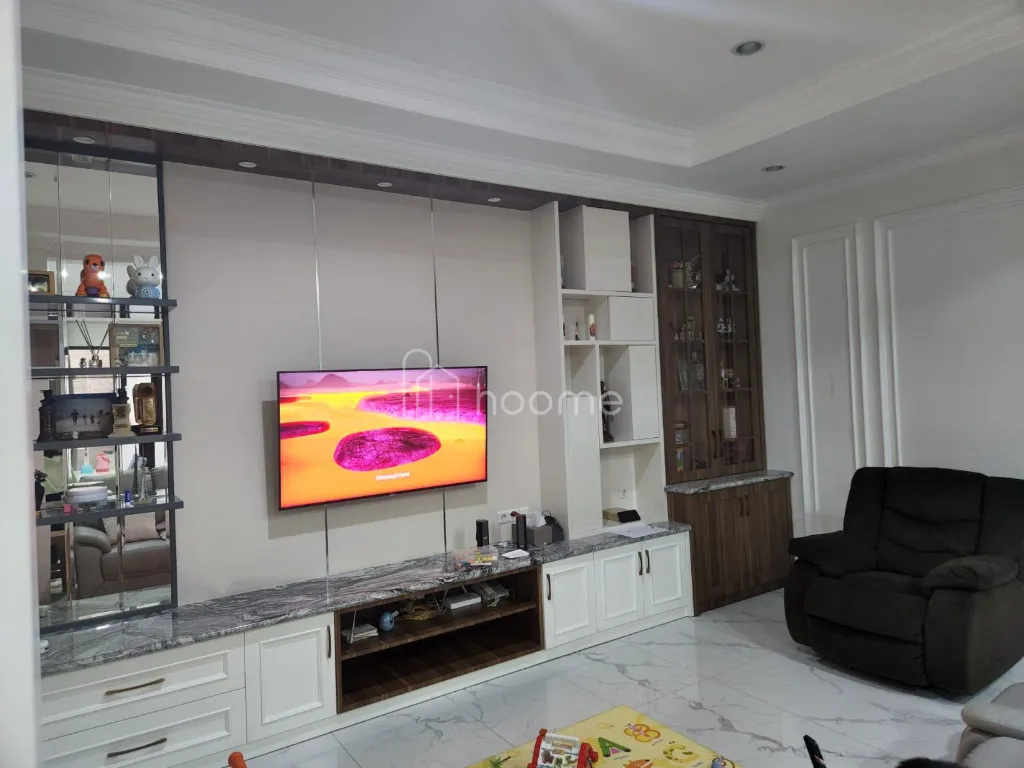 Dijual Rumah Dijual rumah di cluster park avenue dian istana — foto 1 dari 4