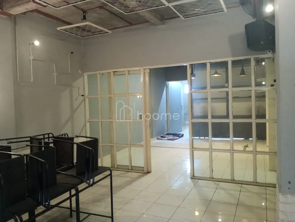 Disewa Ruko LANTAI 2 saja DI KAWASAN MOCH. RAMDHAN — foto 1 dari 4