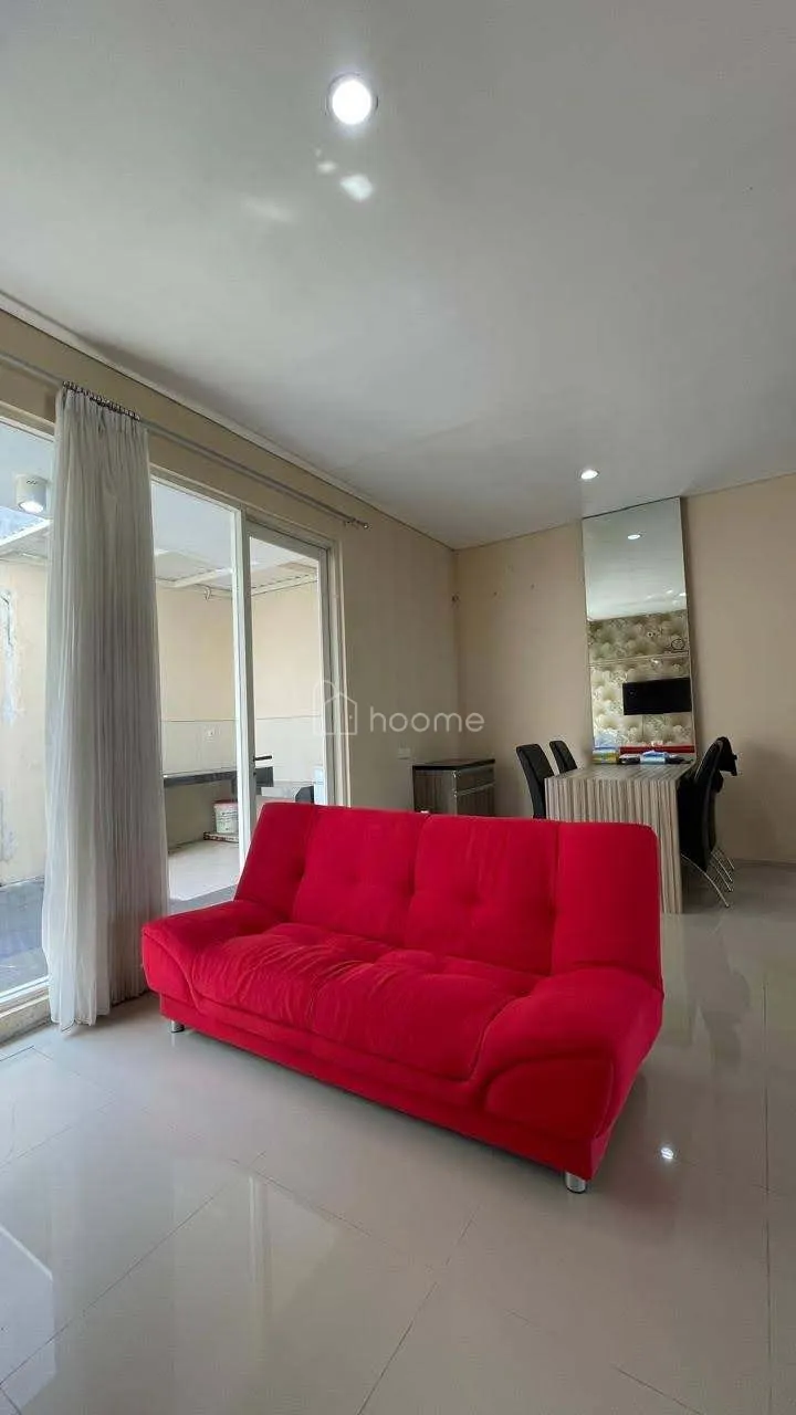 Disewa Rumah RUMAH PELICAN HILL CITRALAND SURABAYA — foto 4 dari 4