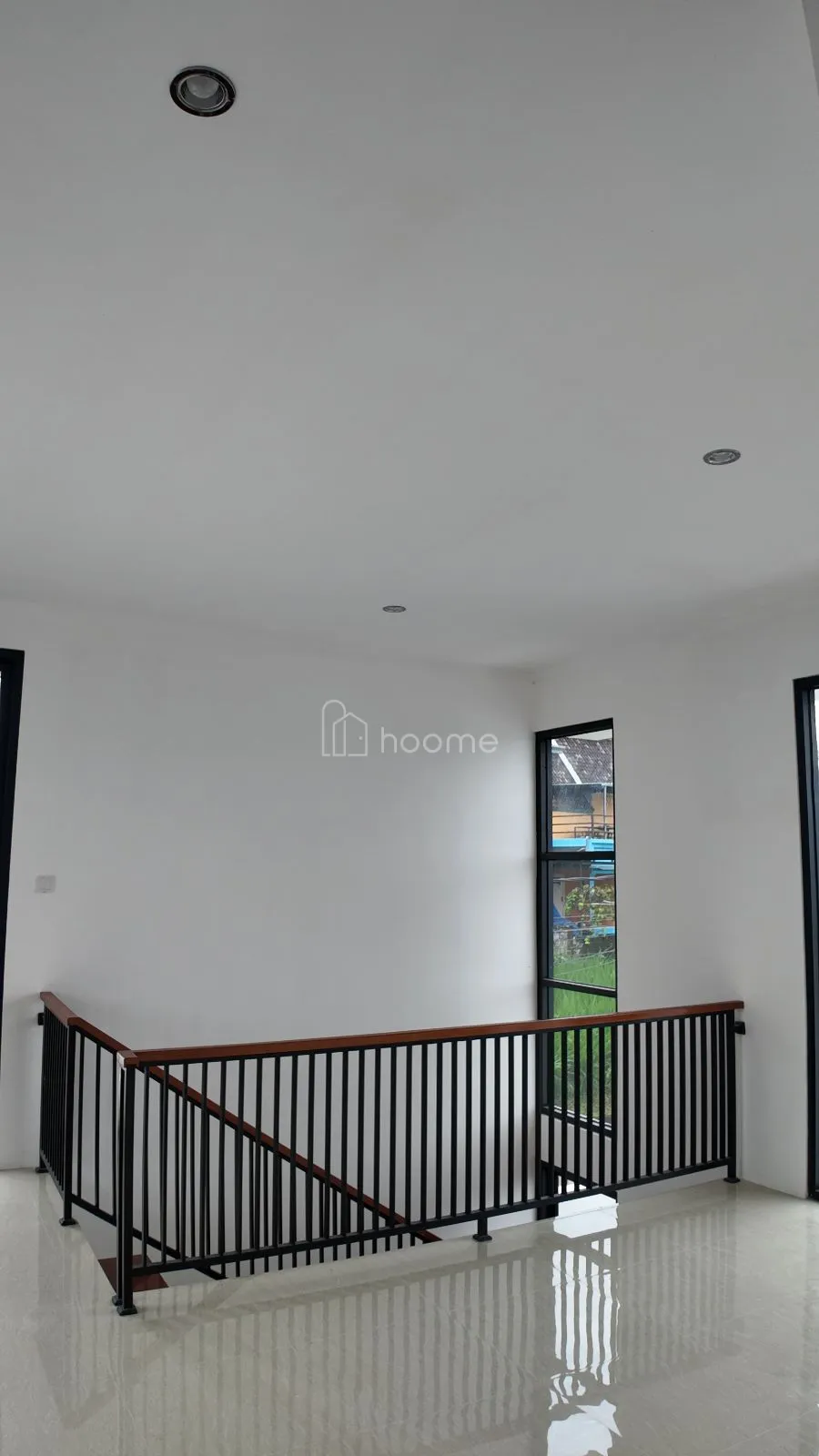 Dijual Rumah UNIT READY STOCK LOKASI DEKAT CAFE PAOLO DAN BNS — foto 1 dari 4