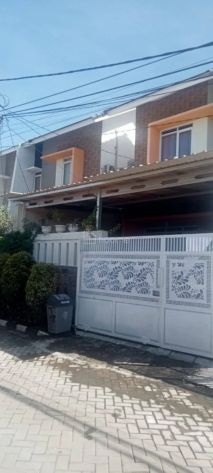 Disewa Rumah DISEWAKAN RUMAH MINIMALIS 2 LANTAI DI GUNUNG PUTRI — foto 1 dari 3