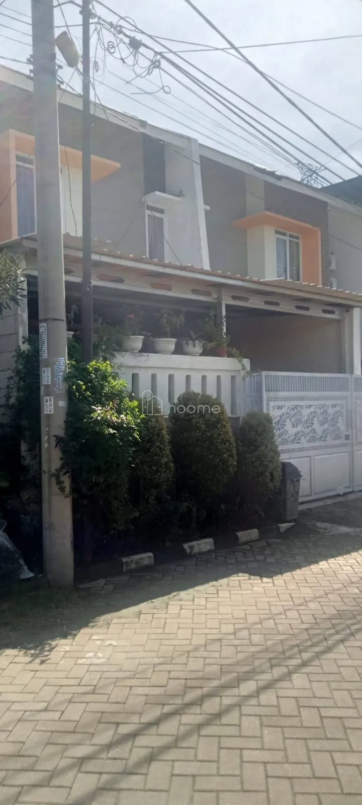 Disewa Rumah DISEWAKAN RUMAH MINIMALIS 2 LANTAI DI GUNUNG PUTRI — foto 3 dari 3