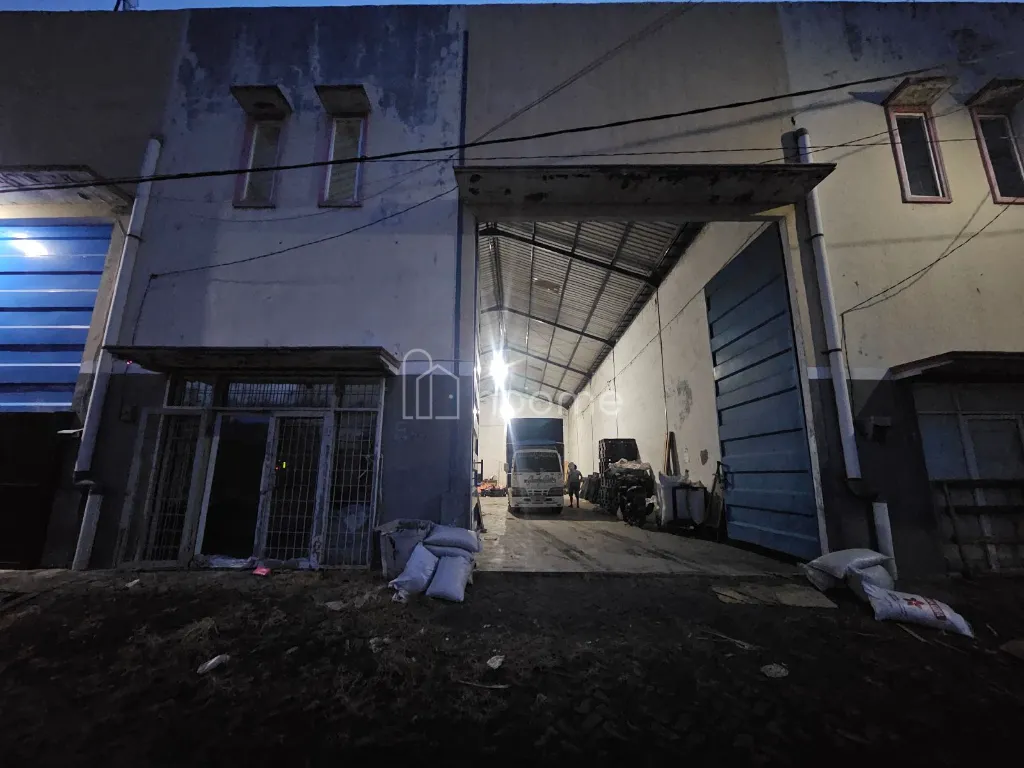 Dijual Gudang Gudang di JJ Permata Jabon 2, Tambak Sawah — foto 1 dari 4