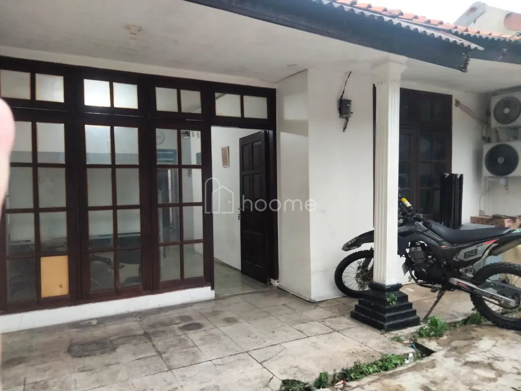 Dijual Rumah DIJUAL RUMAH JAKARTA SELATAN  — foto 1 dari 4