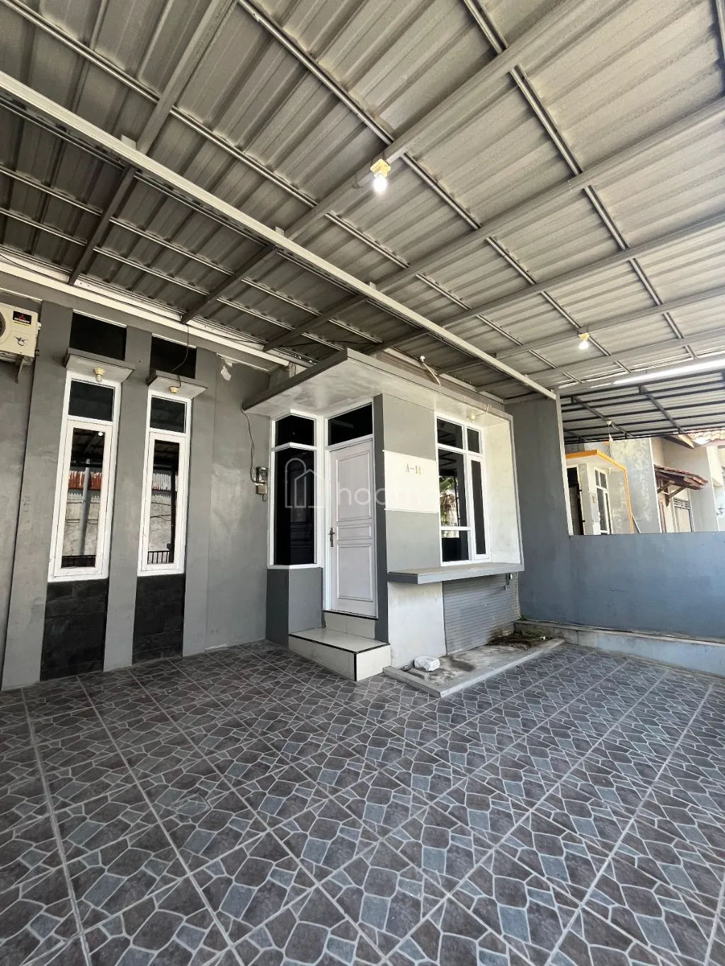 Disewa Rumah Bebas Banjir Harga Terbaik di Semarang — foto 3 dari 4