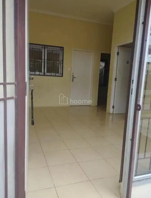 Disewa Rumah DISEWAKAN/DIJUAL RUMAH SIAP HUNI DI OPI REGENCY II — foto 4 dari 4
