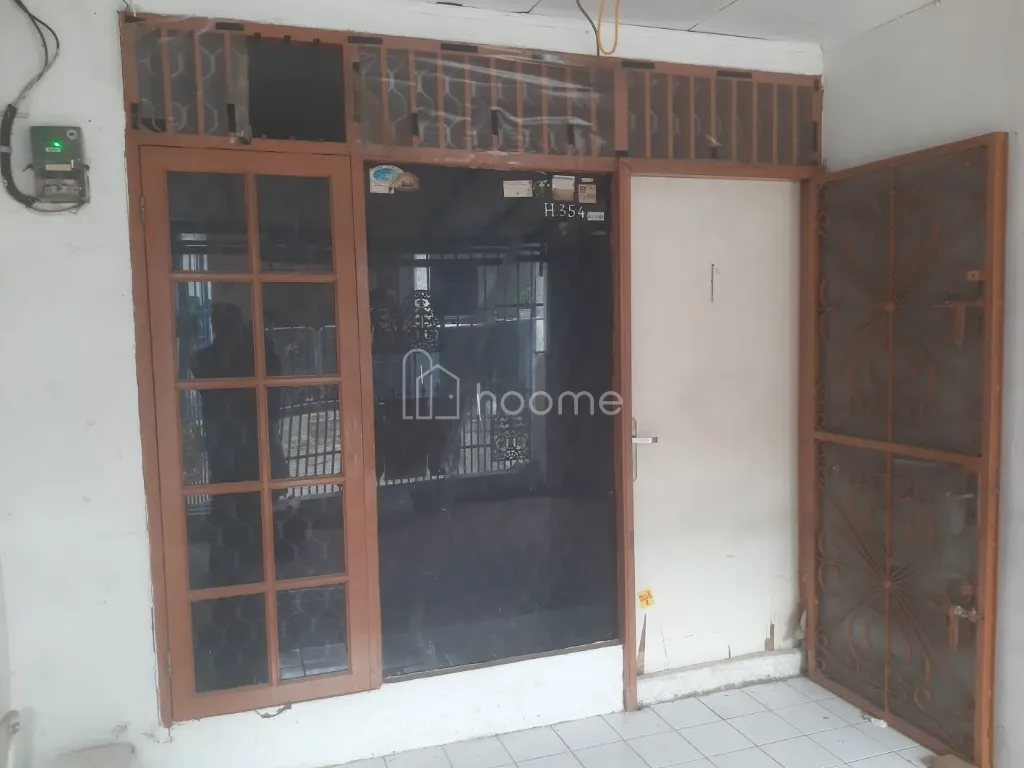 Dijual Rumah Rumah di Perumahan Tangerang bisa jualan, SHM — foto 1 dari 4