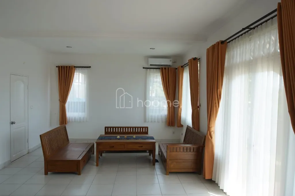 Dijual Villa Dijual Villa di Daerah Pabean Beach View Gunung (s — foto 3 dari 4