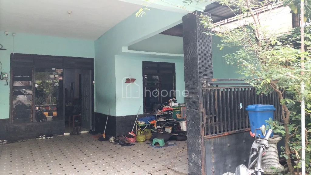 Dijual Rumah Rumah Gresik Kota Perum Dinari + FASUM Taman — foto 1 dari 4