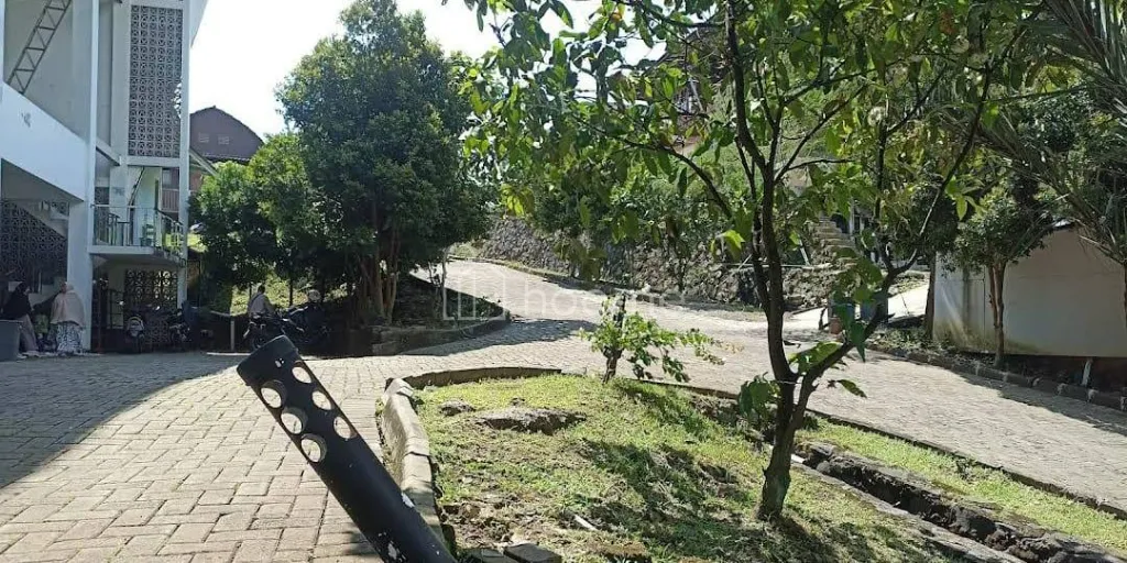 Dijual Tanah & Bangunannya Ex Pondok Pesantren di Sentul Bogor — foto 4 dari 4