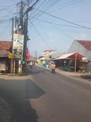 Disewa Ruko Sewa kios Toko, Tempat usaha — foto 1 dari 4
