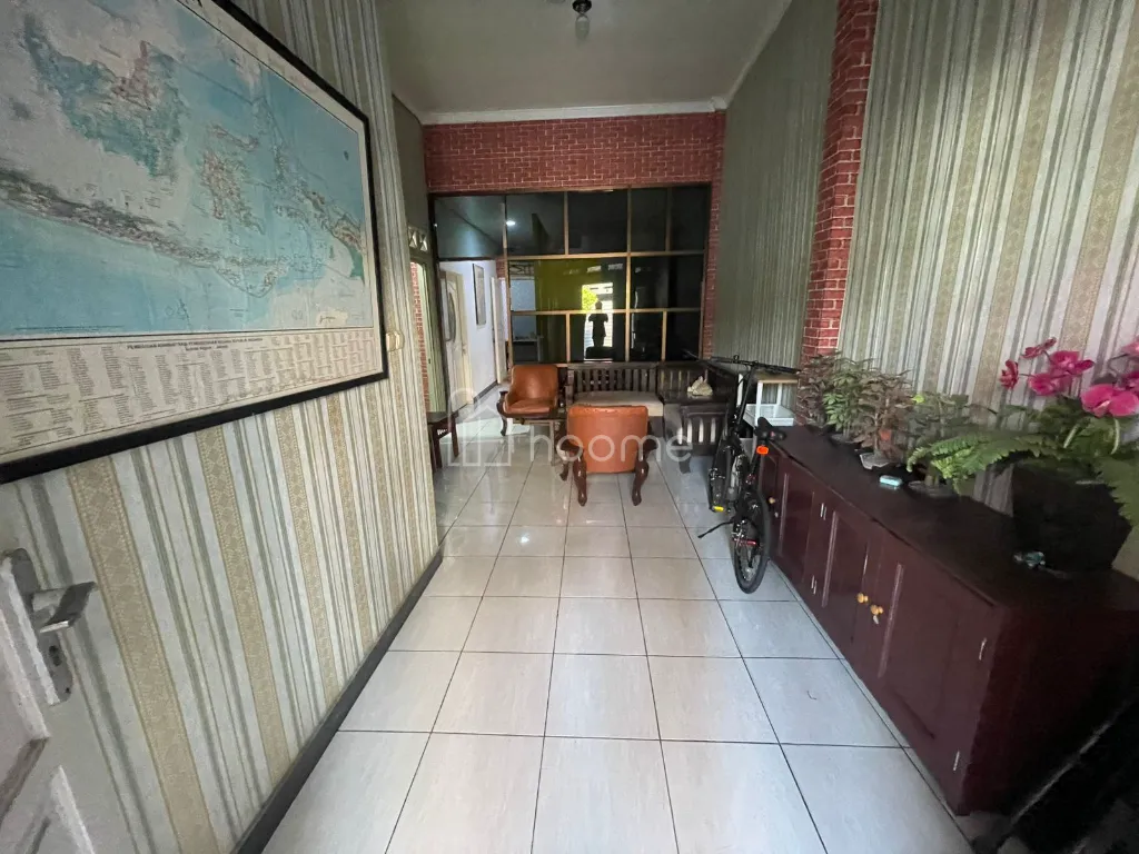 Dijual Rumah Dijual 2 Rumah 1 Sertifikat Rawa Badak JakUtara — foto 1 dari 4