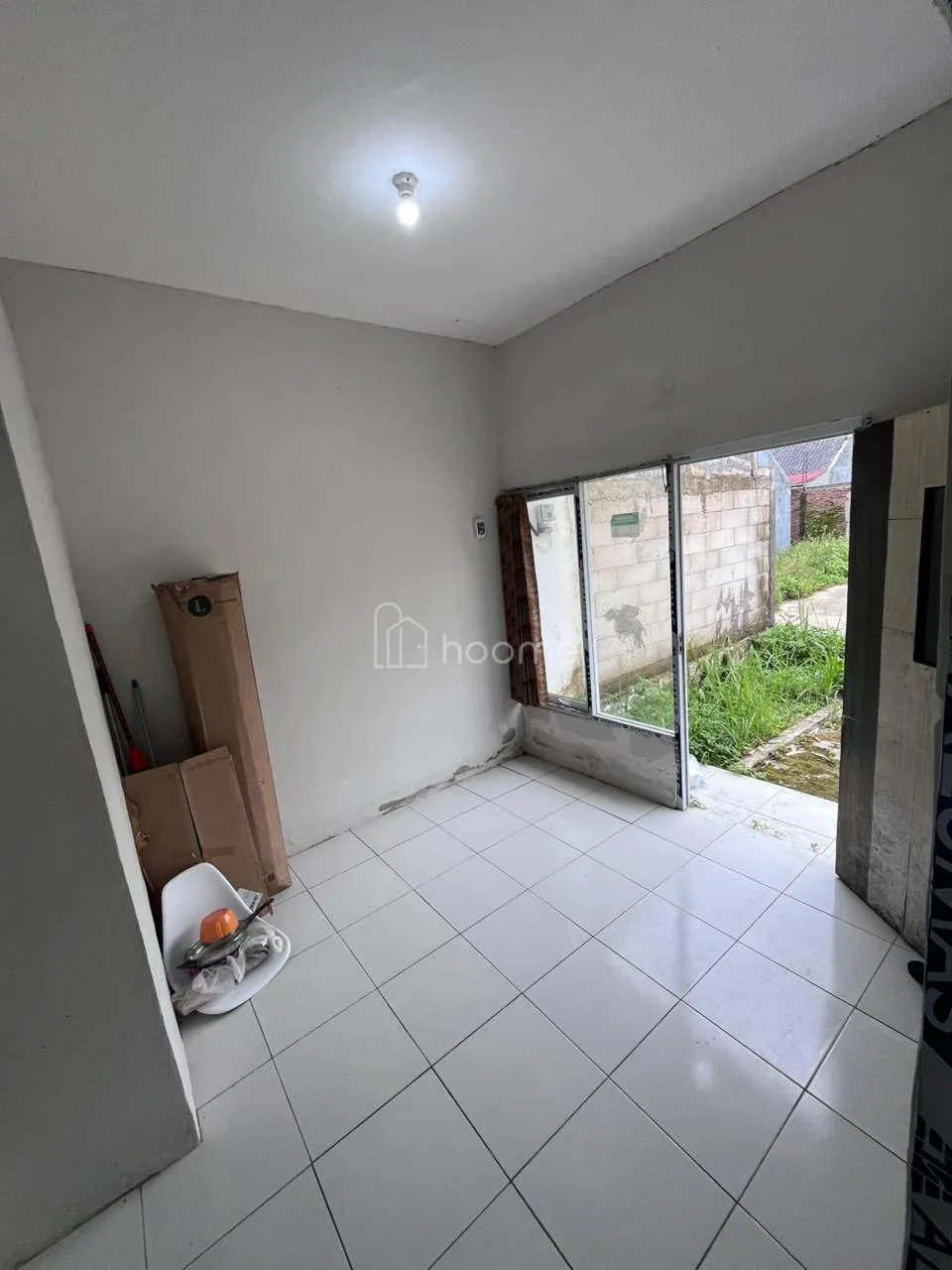 Disewa Rumah DICARI PENGHUNI UNTUK KONTRAKAN DI ROWOSARI, SHM   — foto 1 dari 3