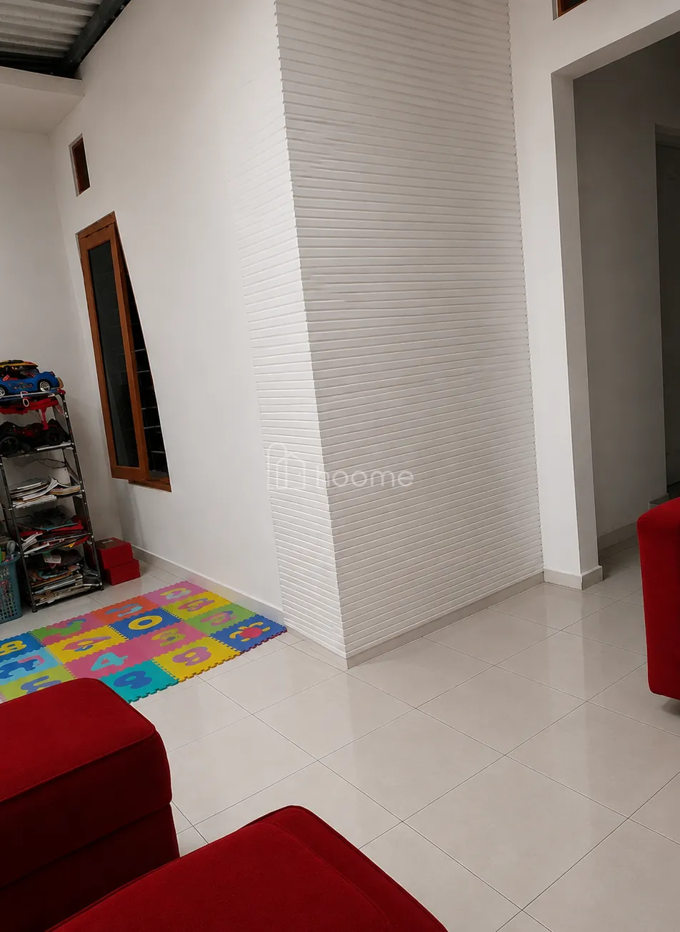 Dijual Rumah Perumahan Loh Agung 6 Jaten — foto 1 dari 4