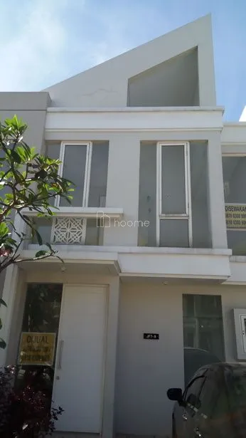 Dijual Rumah Cluster Adelaide Grand Pakuwon Surabaya — foto 1 dari 3