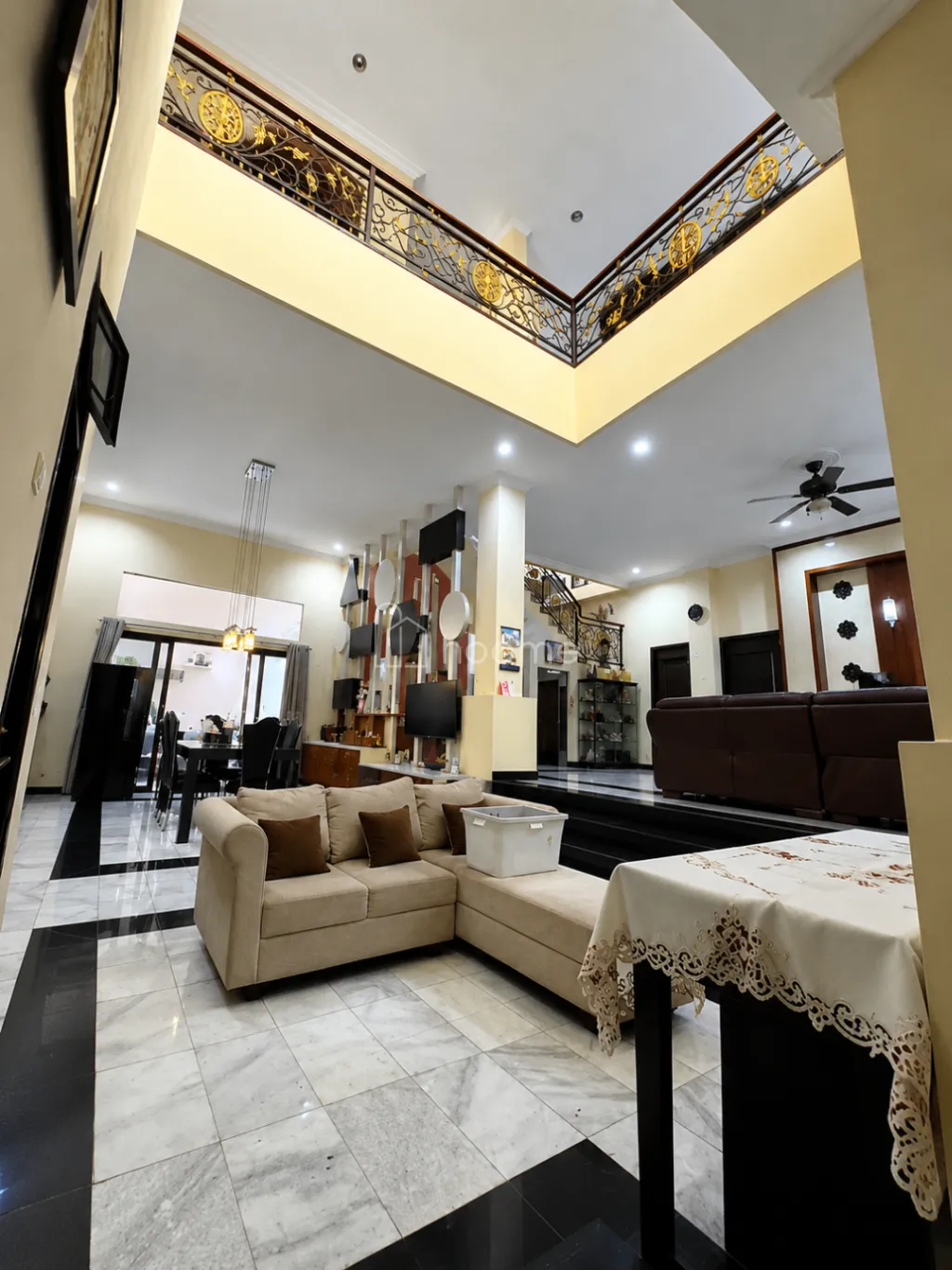 Dijual Rumah 2 Lantai Furnished Siap Huni di Jatiwaringin Asri — foto 4 dari 4