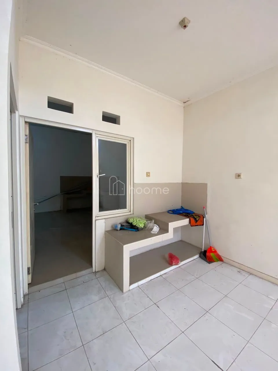 Dijual Rumah SURYA BREEZE BLOK K NO 5 HADAP UTARA — foto 4 dari 4