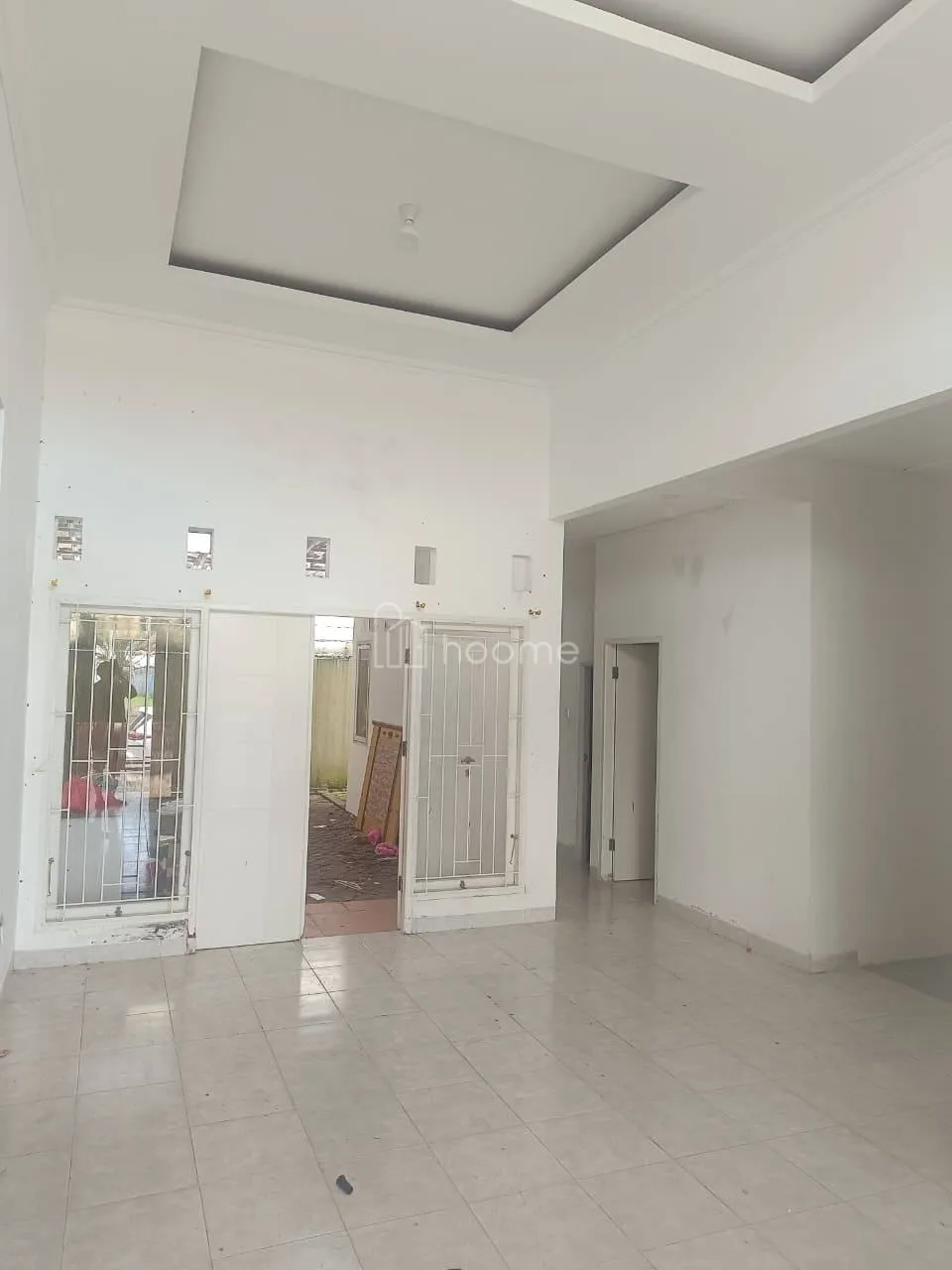 Disewa Rumah Rumah Modern Borneo Paradiso Rosewood Balikpapan — foto 1 dari 4
