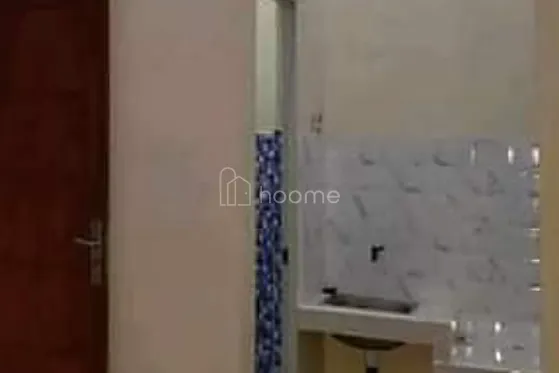 Disewa Rumah Disewakan rumah di jombang lt 2 — foto 1 dari 4
