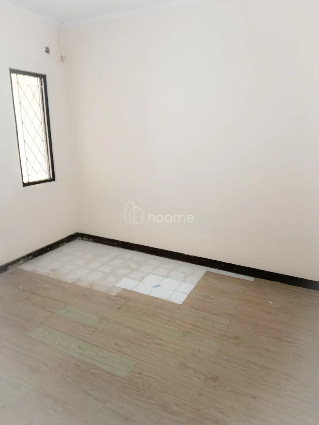Disewa Rumah Disewakan Rumah tahunan bangunan baru renovasi — foto 1 dari 4