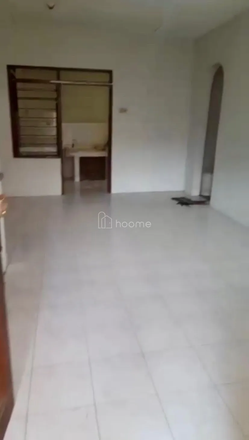 Dijual Rumah Cepat/BU - RUMAH KEBRAON - Harga dibawah pasaran — foto 1 dari 4