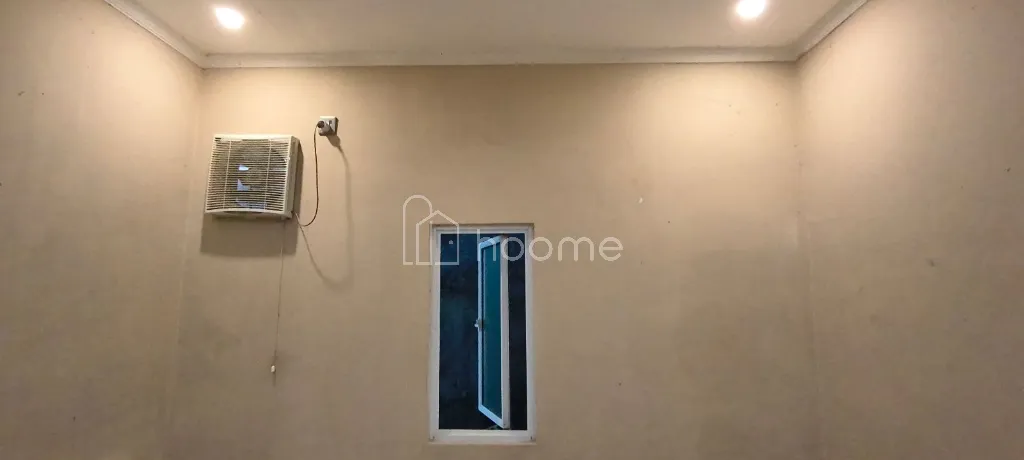 Dijual Rumah Siap Huni Daerah Tapos Depok SHM — foto 1 dari 4