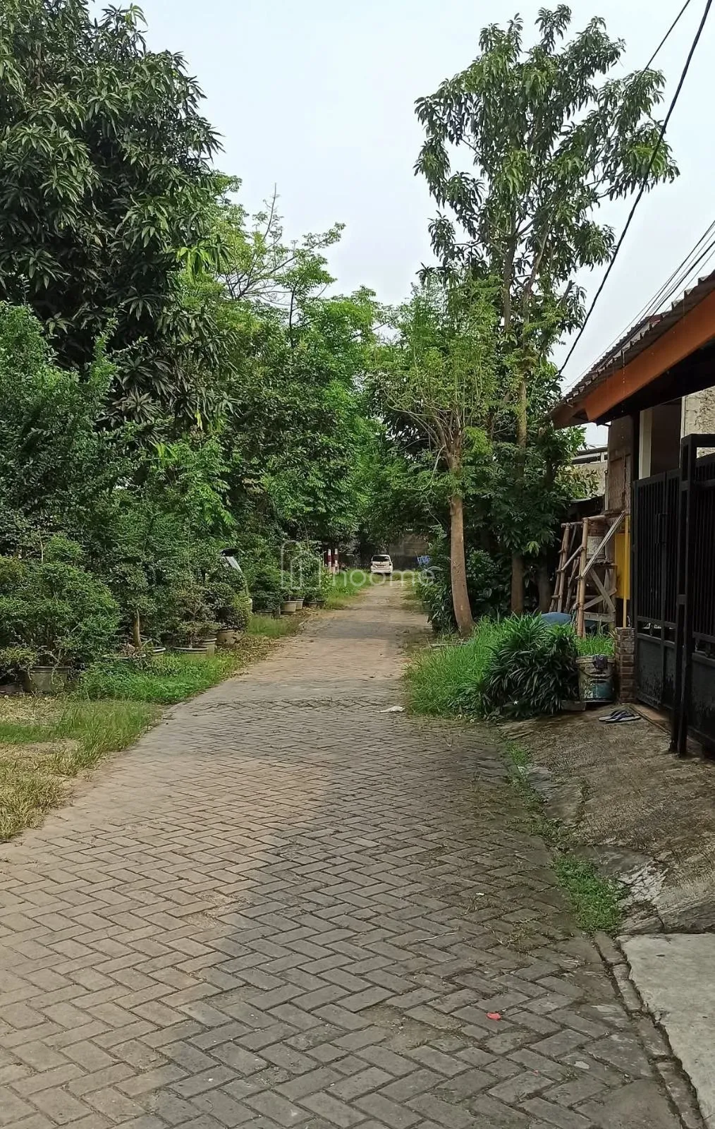 Dijual Rumah DI BAYUR SARANA INDAH SEPATAN TIMUR TANGERANG — foto 1 dari 4