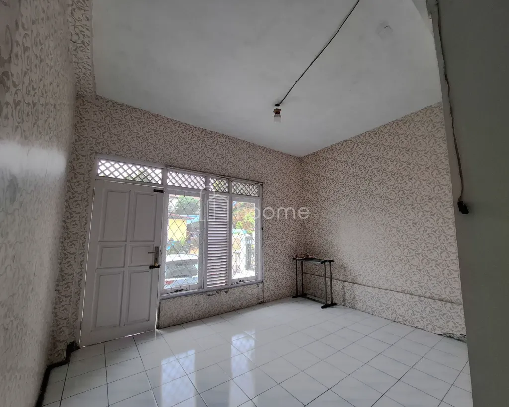 Disewa Rumah Disewakan Rumah Luas 5 Kamar di Cipageran Asri — foto 4 dari 4