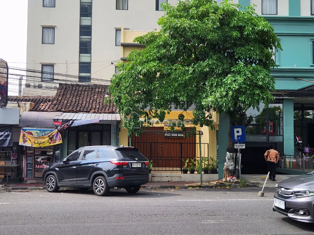Disewa Ruko Bangunan Baru Bersih, Elegan, dan Lokasi Strategis — foto 3 dari 4