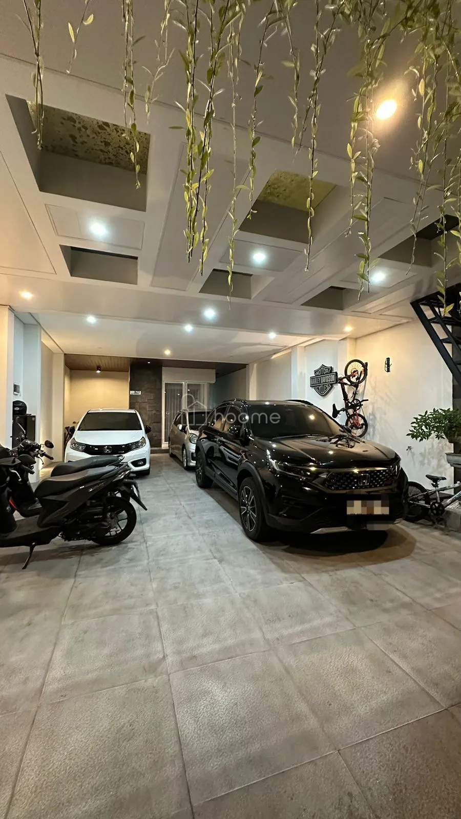 Dijual Rumah FULL FURNISHED 2,5 LANTAI DALAM PERUMAHAN ELITE — foto 4 dari 4