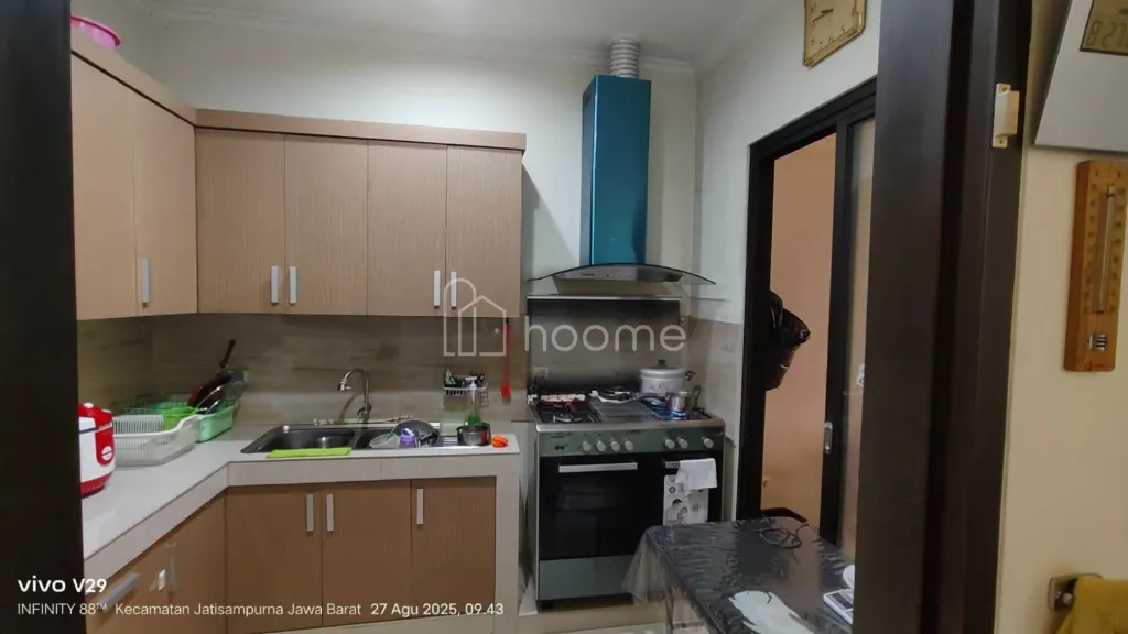 Dijual Rumah Dijual rumah kawasan Citra Grand, lokasi strategis — foto 1 dari 4