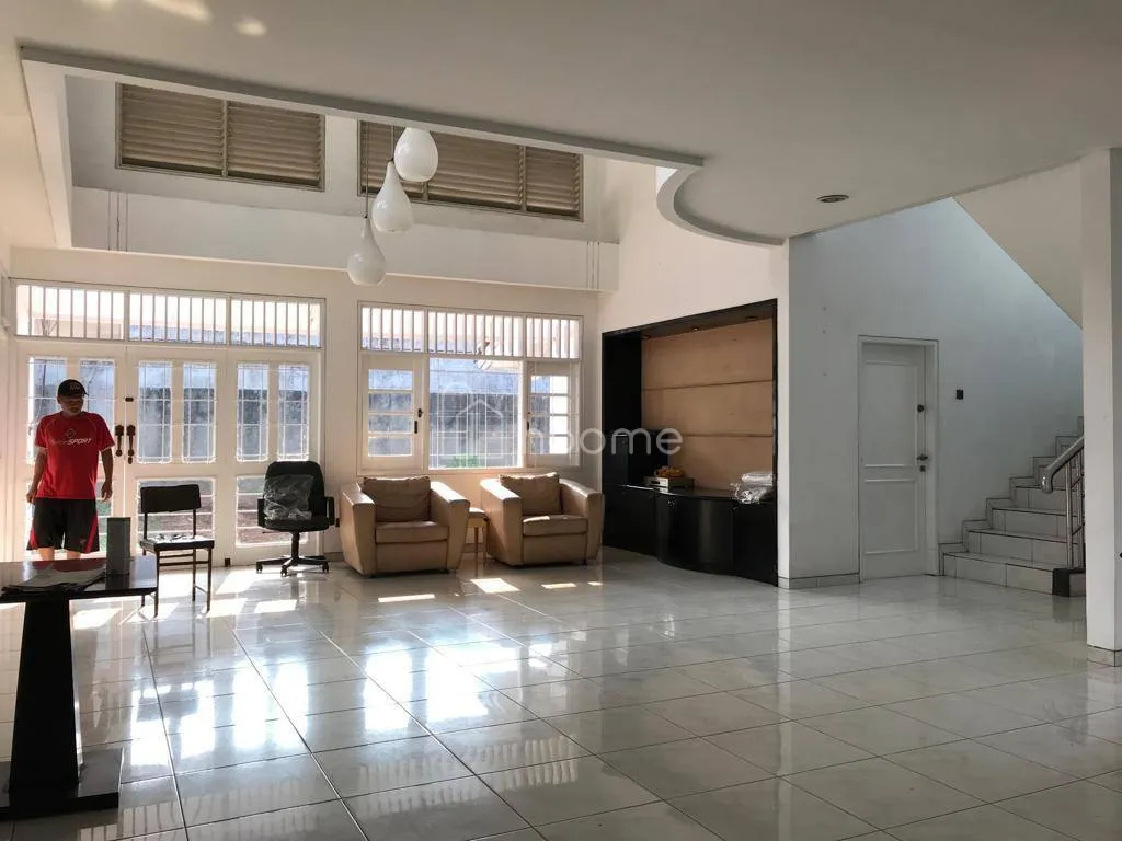 Dijual Rumah Di jual Rumah 2 lantai di tangerang kota. SHM — foto 1 dari 4