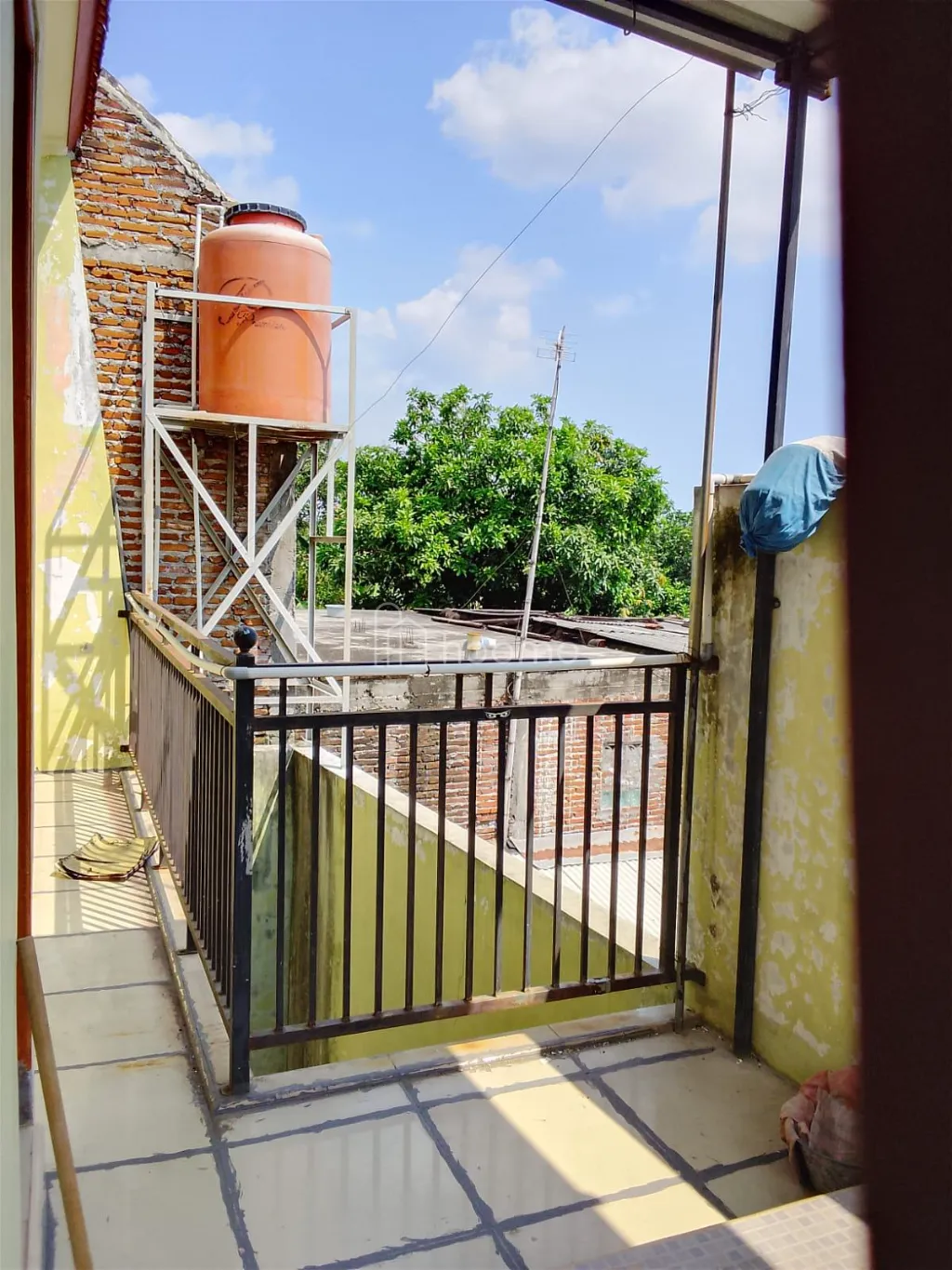 Dijual Rumah Dijual Murah [ LUAS LAHAN 109m² ] 📍 G. Tentrem — foto 3 dari 4