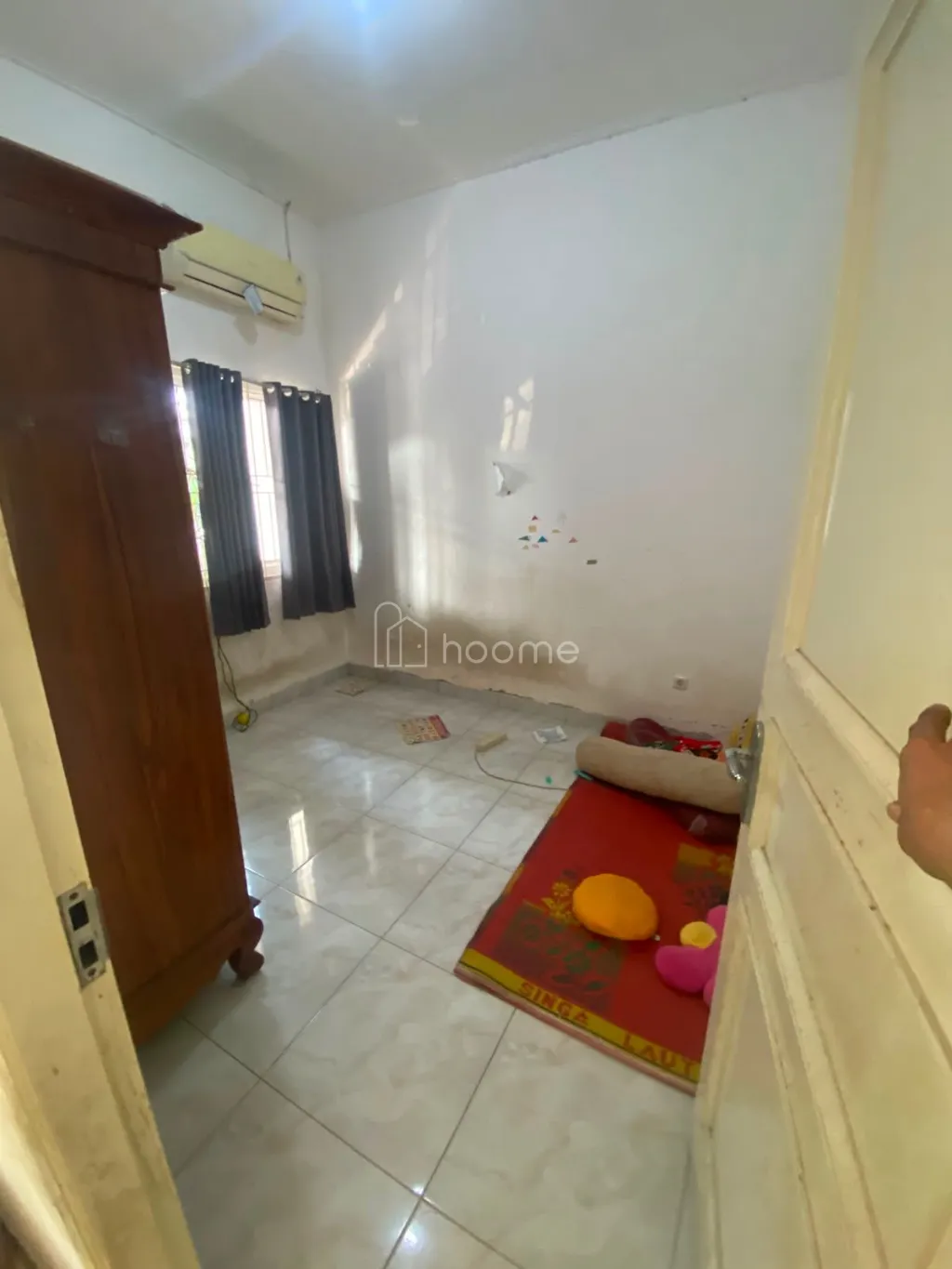 Disewa Rumah 🏡 Rumah Nyaman Disewakan – Siap Huni, Lokasi Stra — foto 4 dari 4