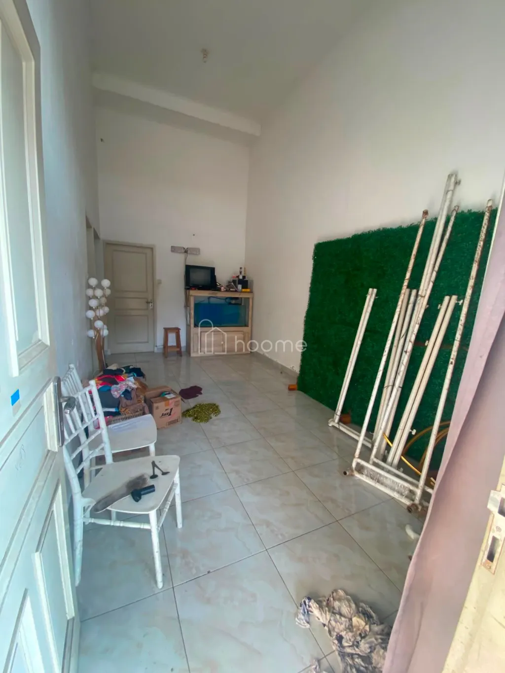 Disewa Rumah 🏡 Rumah Nyaman Disewakan – Siap Huni, Lokasi Stra — foto 1 dari 4