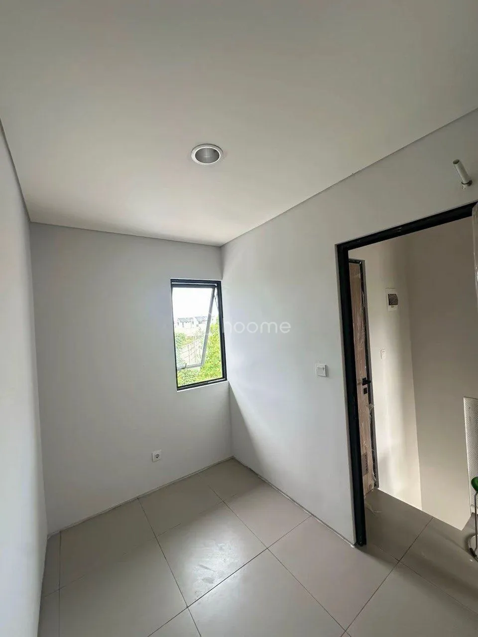 Dijual Rumah JUAL/OVER KREDIT Y3 Park Serpong 2 unit XYZ Trail — foto 1 dari 4