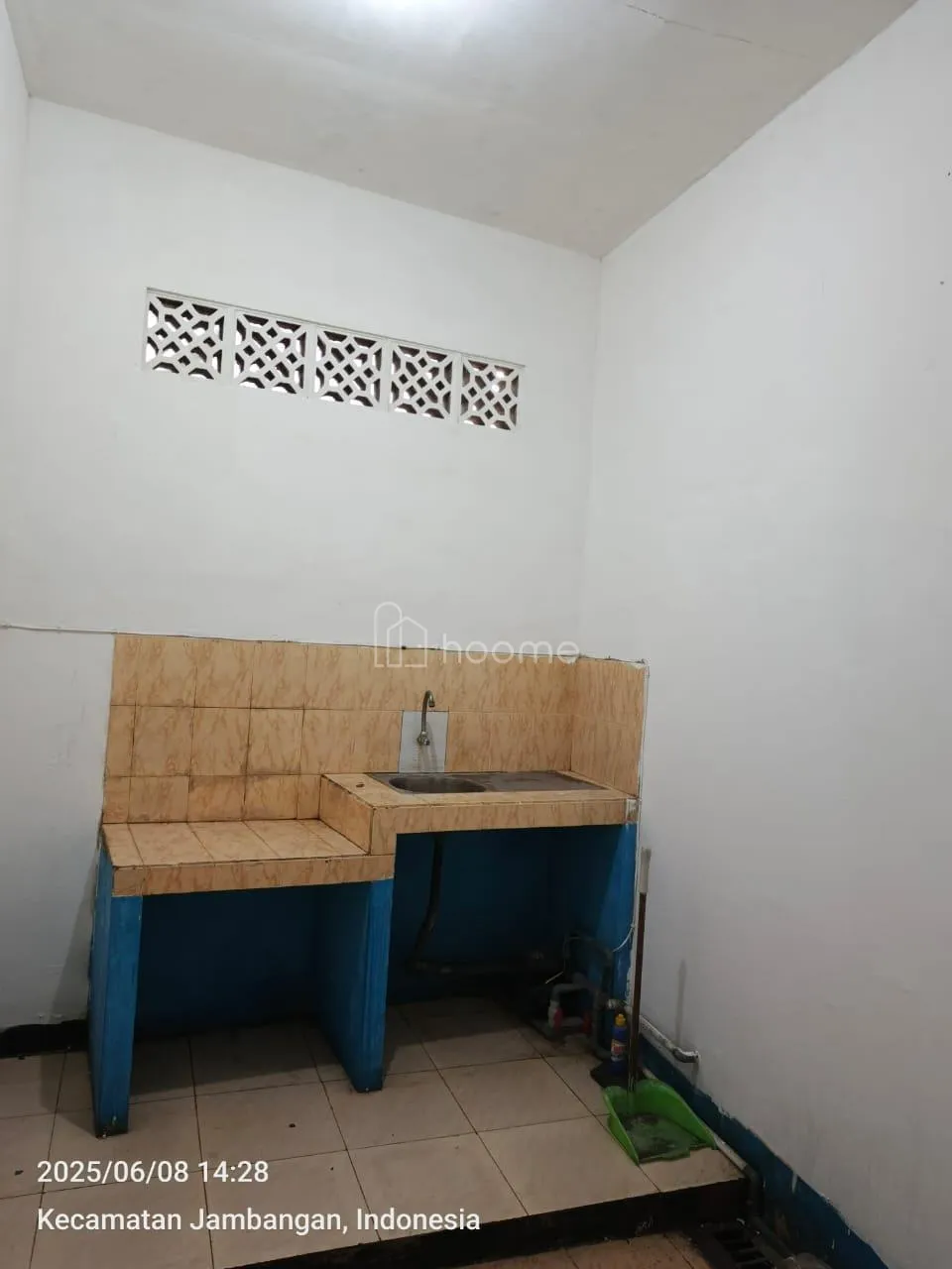 Disewa Rumah Rumah Minimalis Surabaya Jambangan Kebonsari Karah — foto 3 dari 4