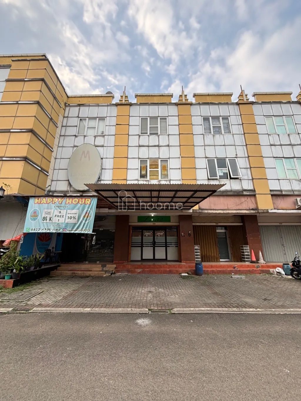 Dijual Ruko GOLDEN BOULEVARD BSD CITY KONDISI ISTIMEWA — foto 1 dari 4