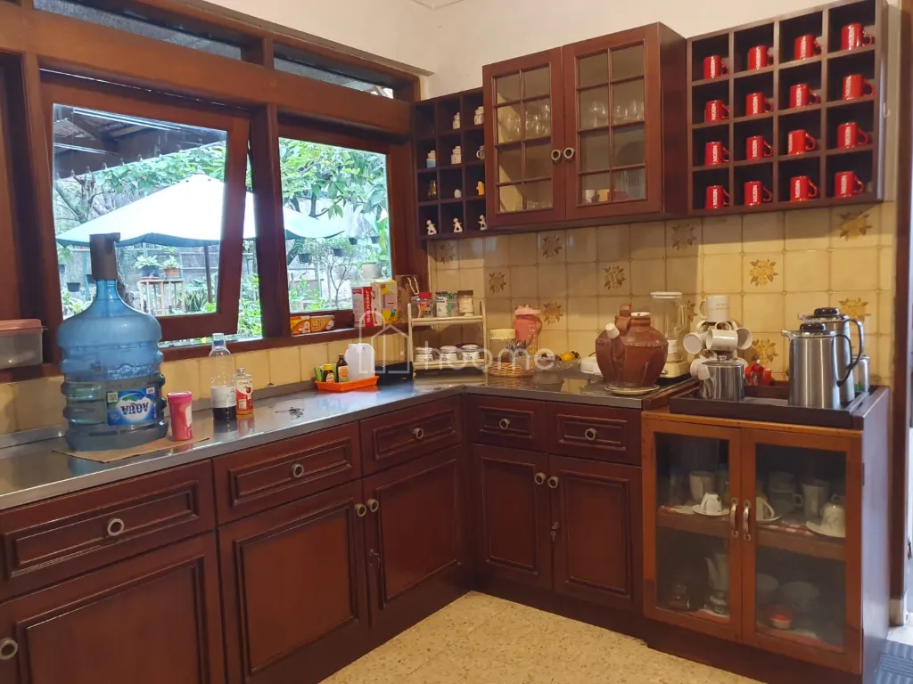 Dijual Rumah Nyaman dan Asri, Strategis kawasan Sayap Dago — foto 1 dari 4
