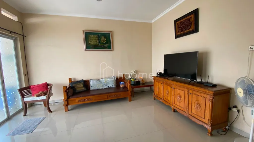 Dijual Rumah Rumah 2 Lantai di Tangerang – 3KT/3KM Bebas Banjir — foto 1 dari 4