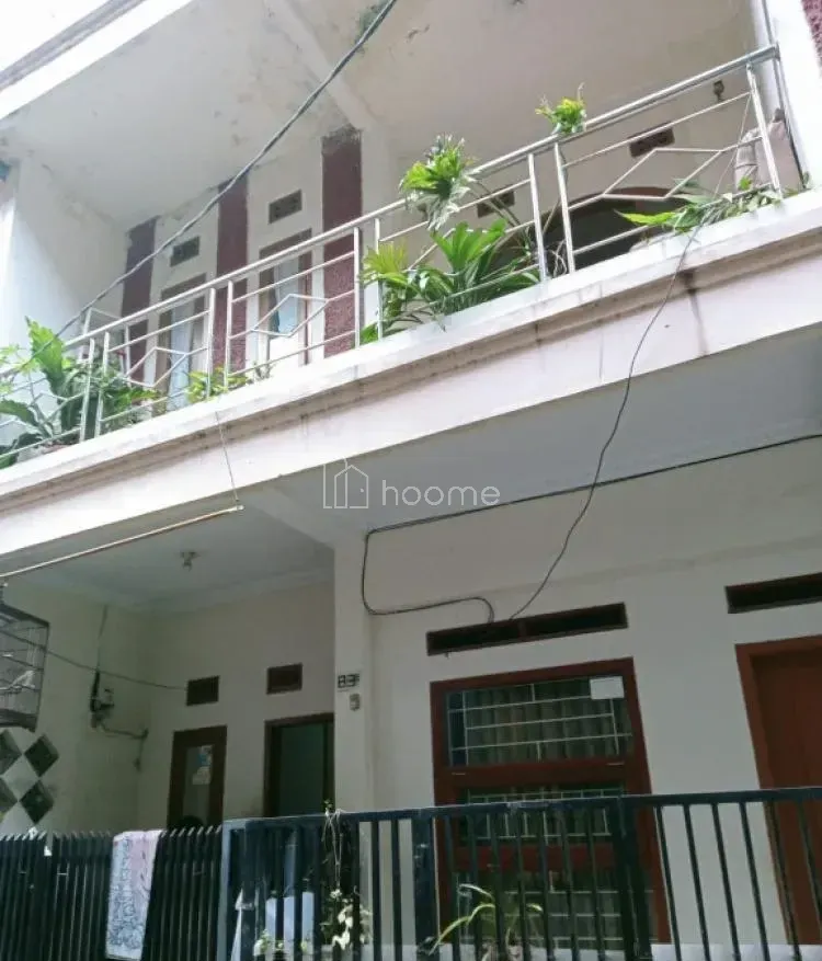Dijual Rumah 3 Lantai Dekat Tol Pasteur Bandung 4KT 950JT Nego — foto 3 dari 4