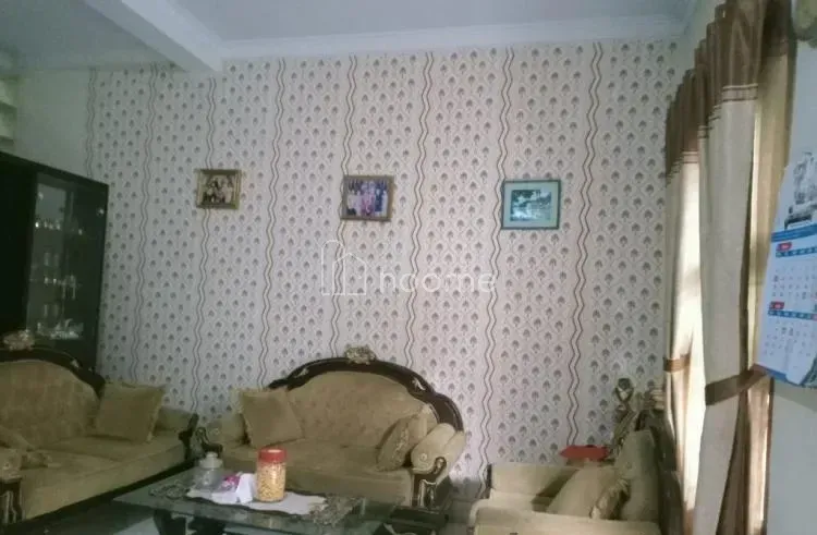 Dijual Rumah 3 Lantai Dekat Tol Pasteur Bandung 4KT 950JT Nego — foto 1 dari 4
