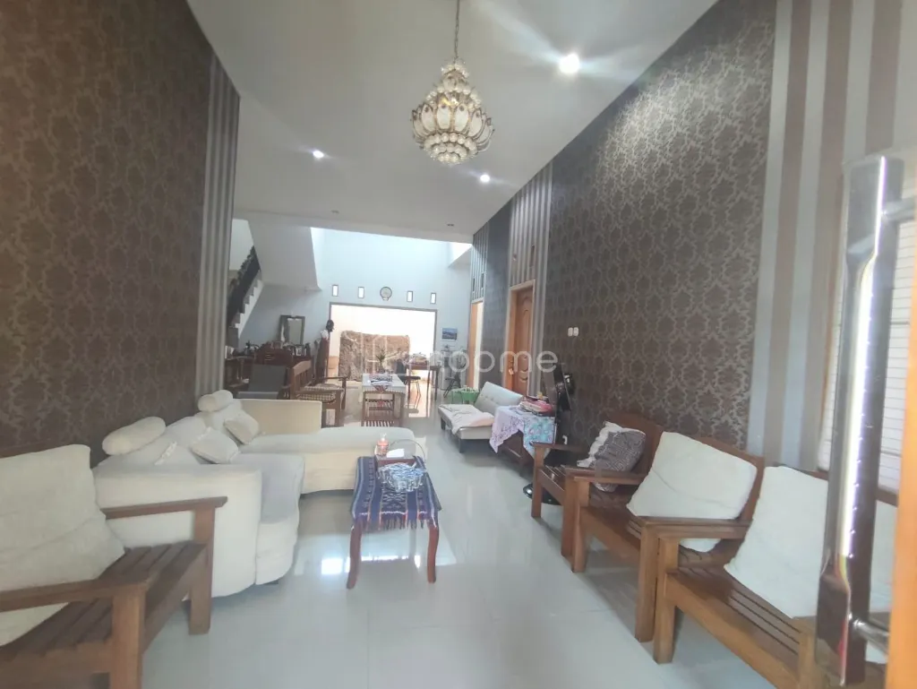 Dijual Rumah Murah, Candi Kalasan Selatan Semarang 2 Lantai SHM — foto 4 dari 4