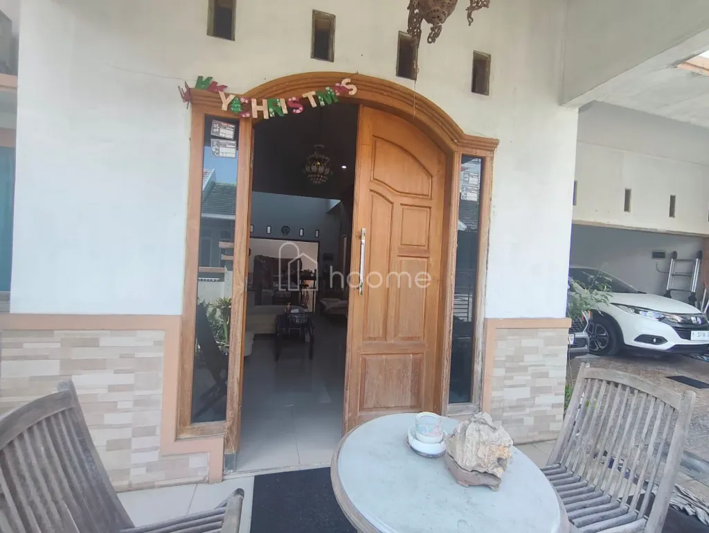 Dijual Rumah Murah, Candi Kalasan Selatan Semarang 2 Lantai SHM — foto 3 dari 4