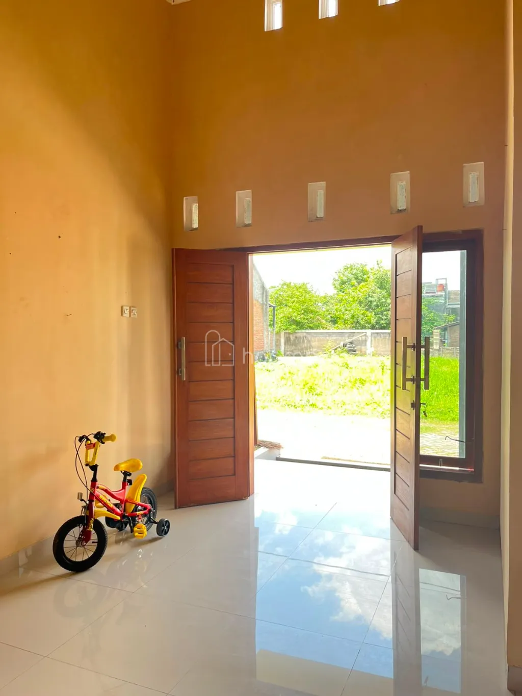 Disewa Rumah Modern Timur Kampus UIN Kartasura — foto 3 dari 4