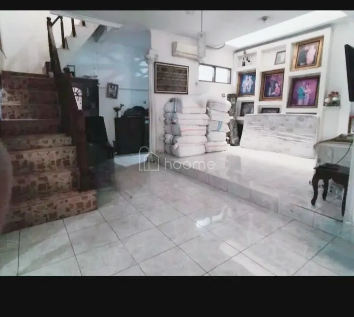 Dijual Rumah Di Jual rumah di Tomang  — foto 1 dari 4