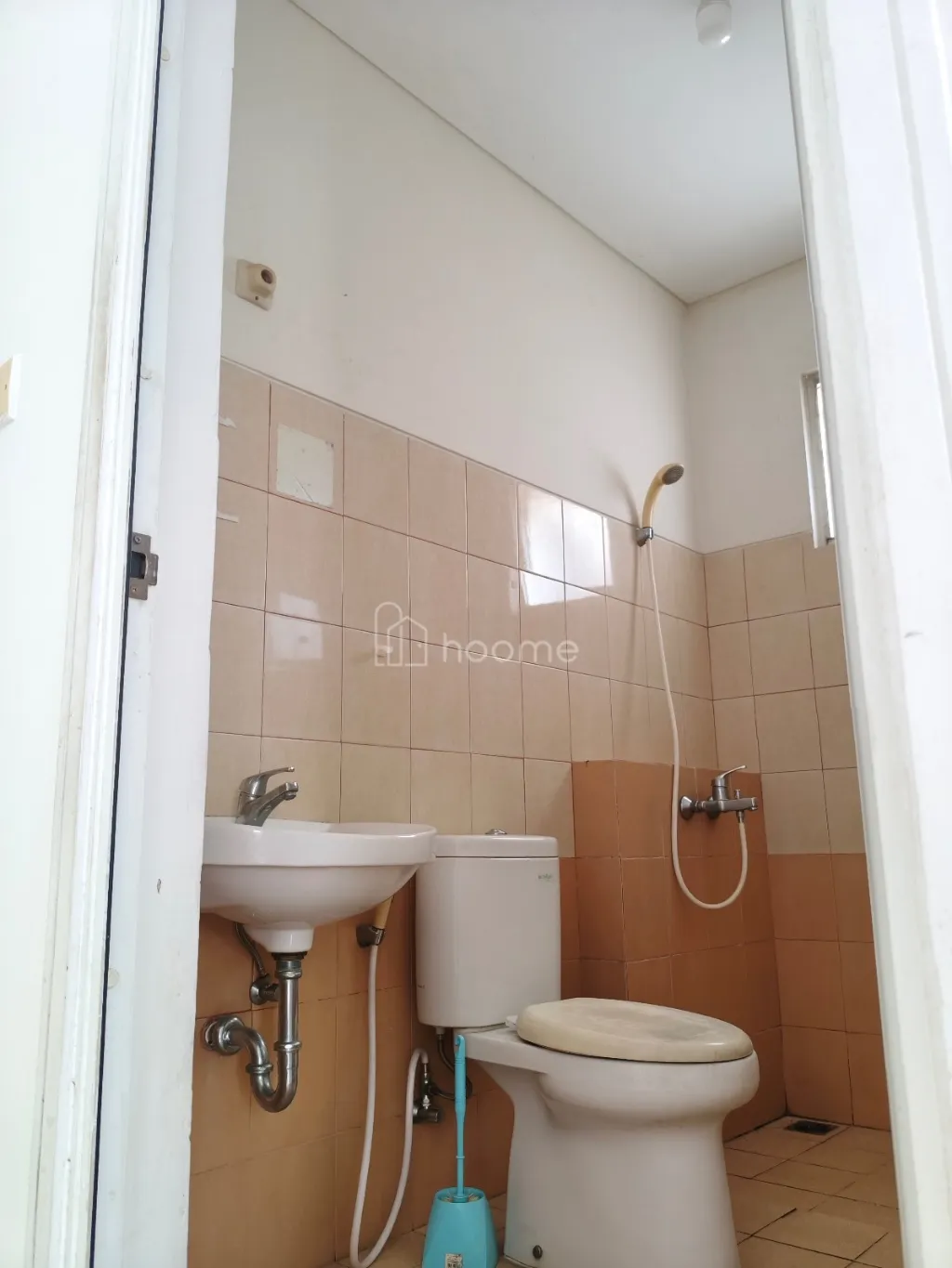 Dijual Rumah Suvarna Sutera Cluster Fedora Posisi Hook/Pojok — foto 1 dari 4