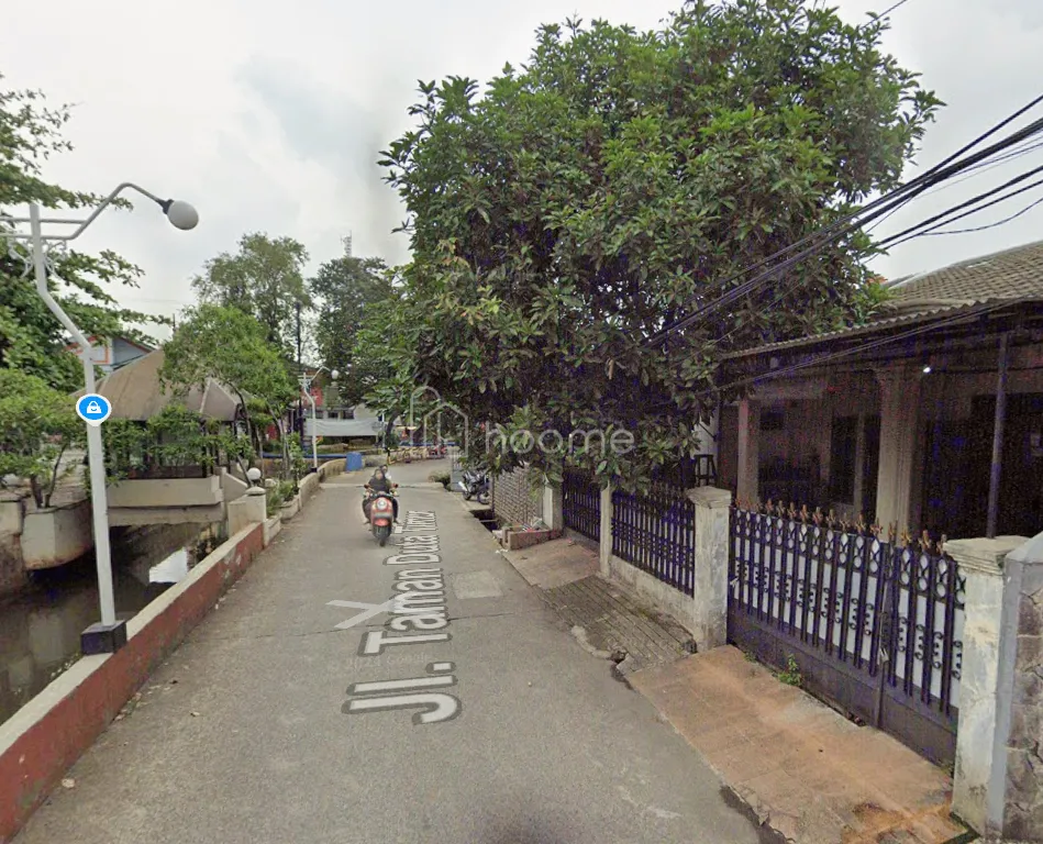 Dijual Rumah Strategis untuk Usaha Taman Duta Cisalak Dpk, SHM  — foto 1 dari 3