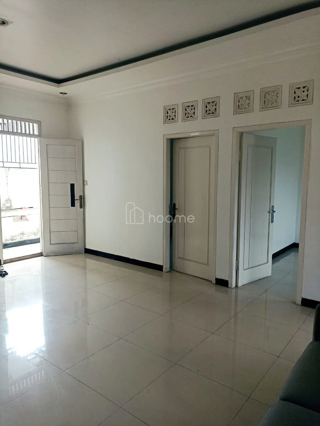 Dijual Rumah 2 Lantai Siap Huni, SHM — foto 3 dari 4